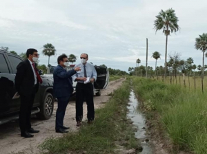 Visita de campo en la zona de Villa Hayes