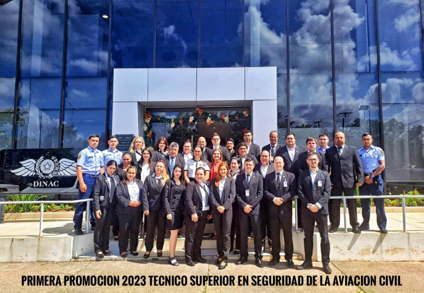 Egreso de la primera promoción de Técnicos Superiores AVSEC