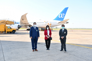 Air Europa llego a Asunción desde Madrid con 285 pasajeros.