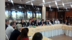 Autoridades del Aeropuerto Puerto Iguazú negocian con la DINAC para que los 12 vuelos diarios que operan en dicha terminal aterricen en el Aeropuerto Guaraní