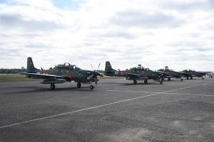 DINAC felicita a la Fuerza Aérea Paraguaya por el fortalecimiento de su flota aeronáutica.